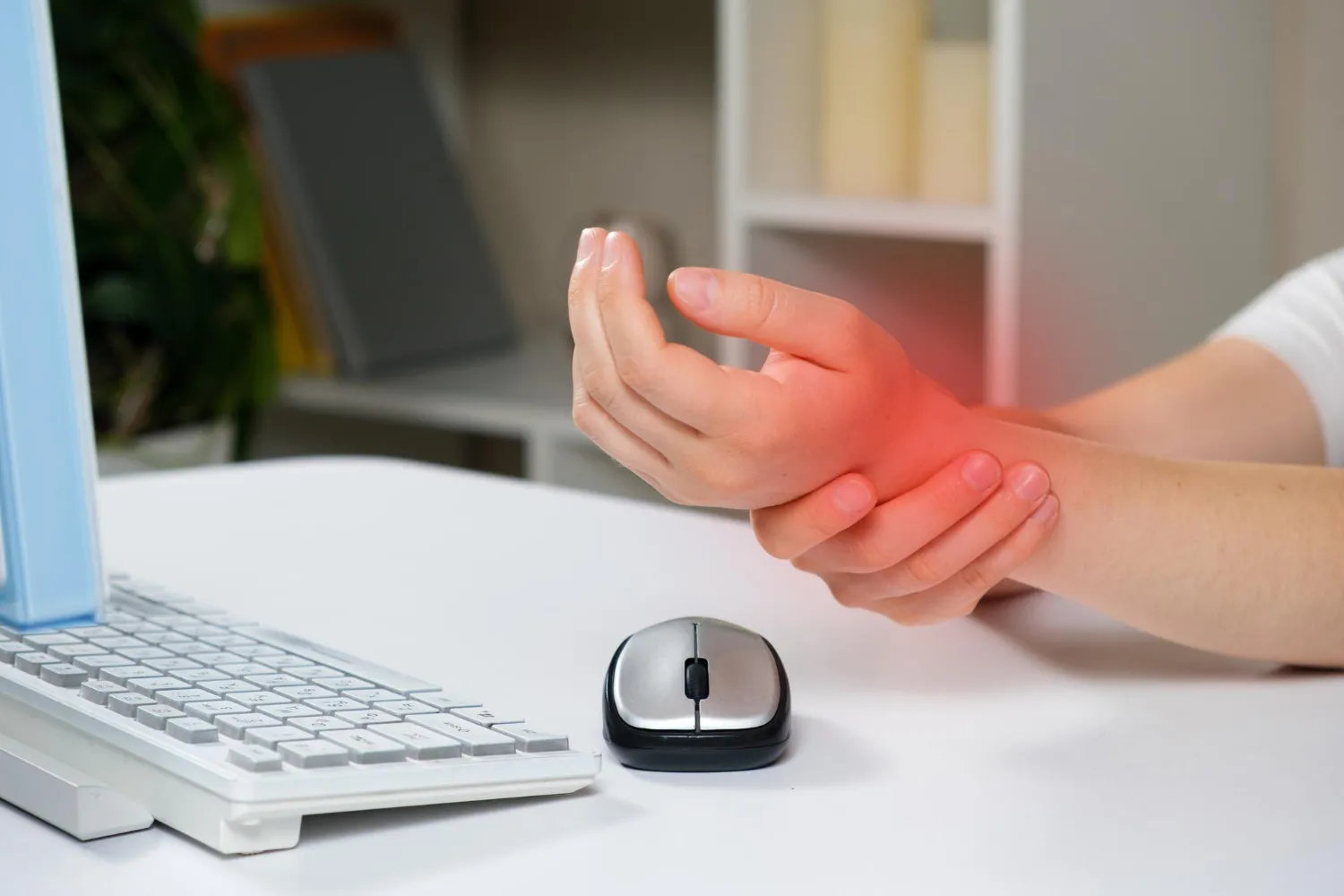 Common Causes of Mouse-Related Wrist Pain