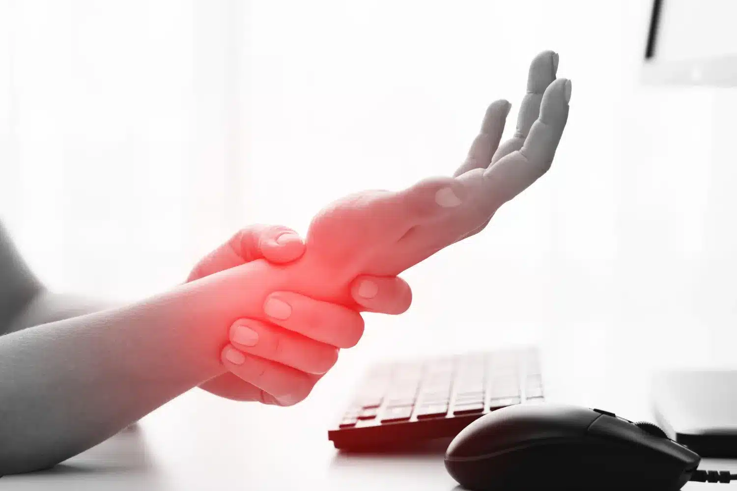 How Can You Relieve Wrist Pain From Using a Mouse