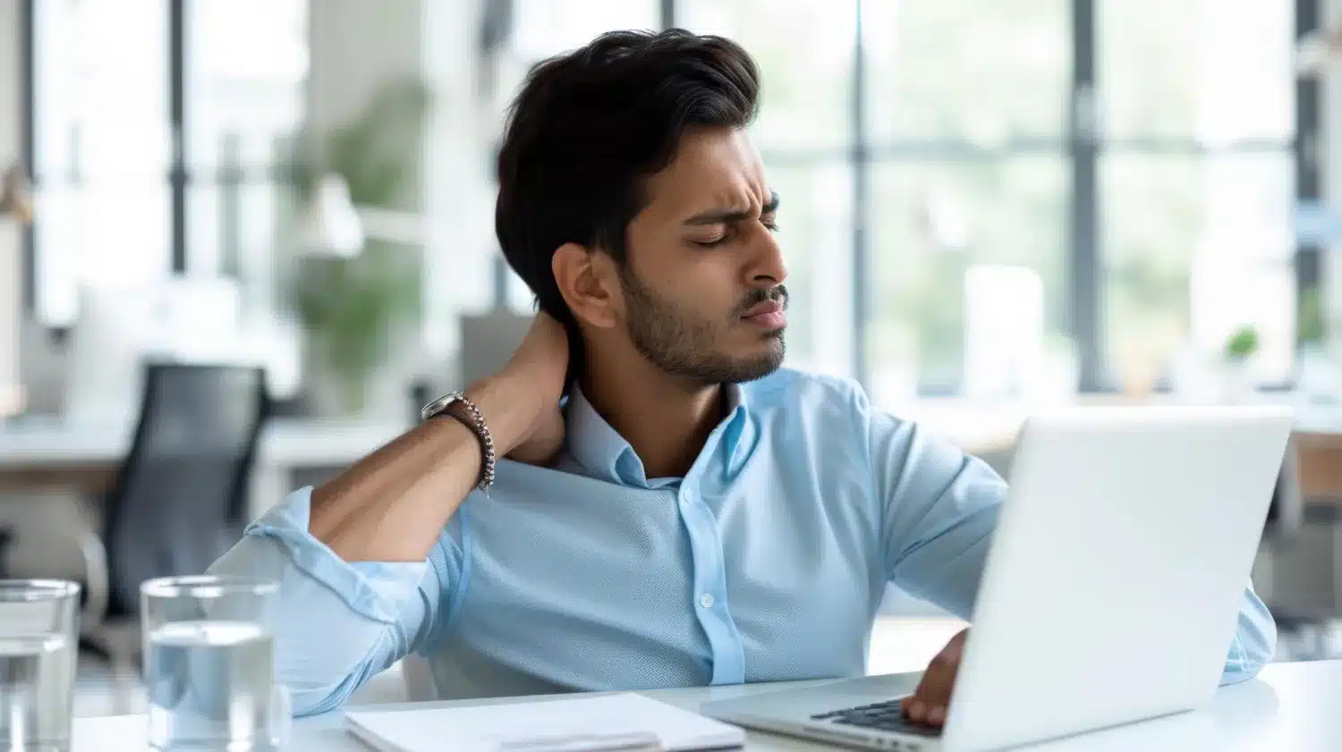 Why Laptop Use Creates Posture Problems